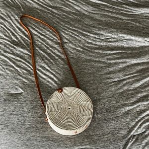 Straw crossbody
